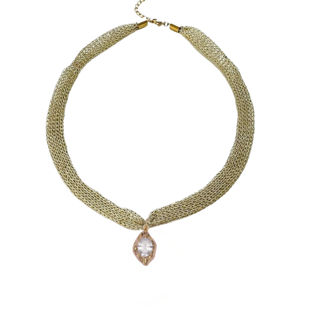 MESHY NECKLACE