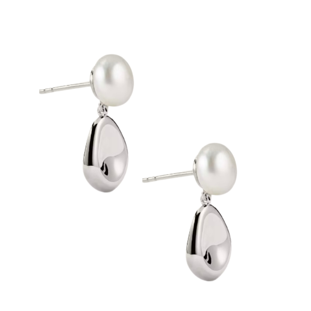 DROP EARRINGS