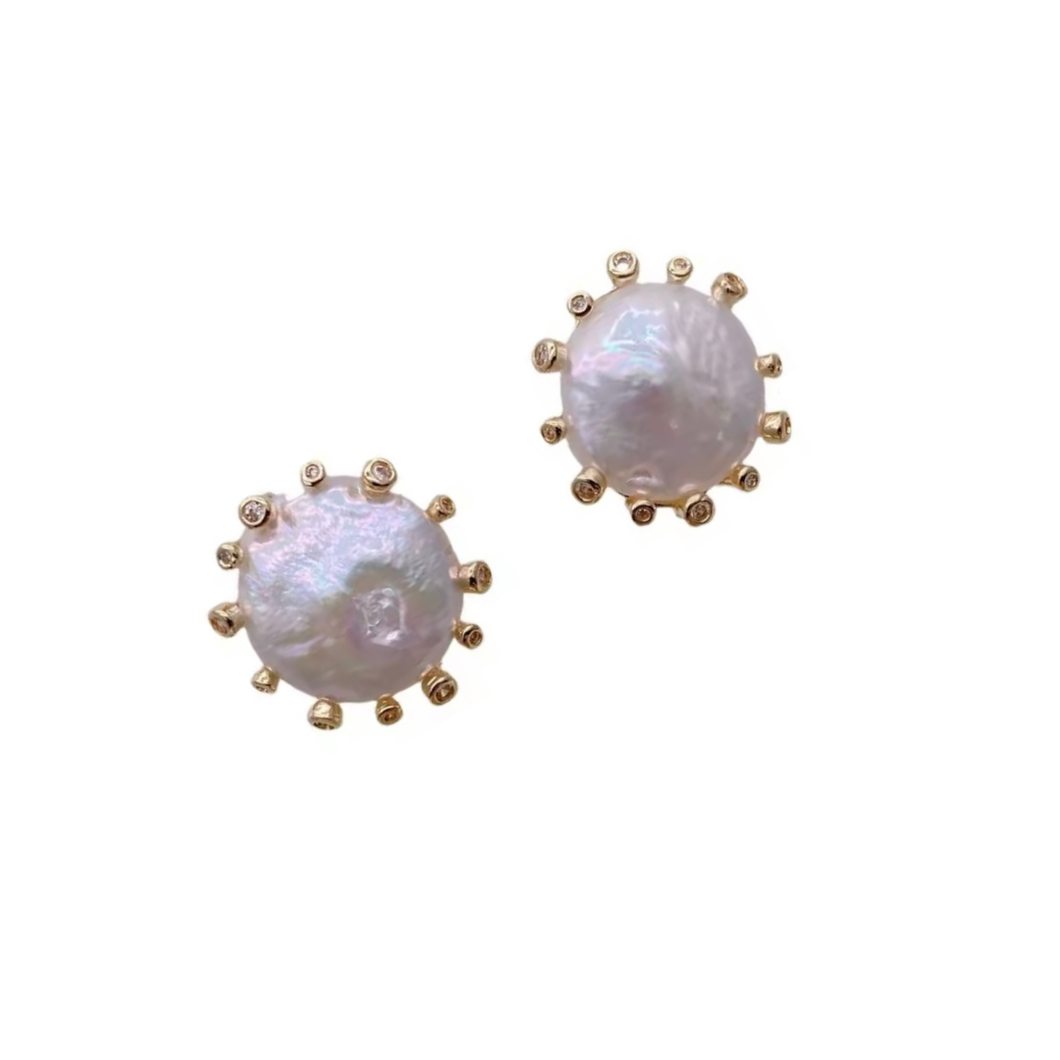 SUNSHINE PEARL STUDS