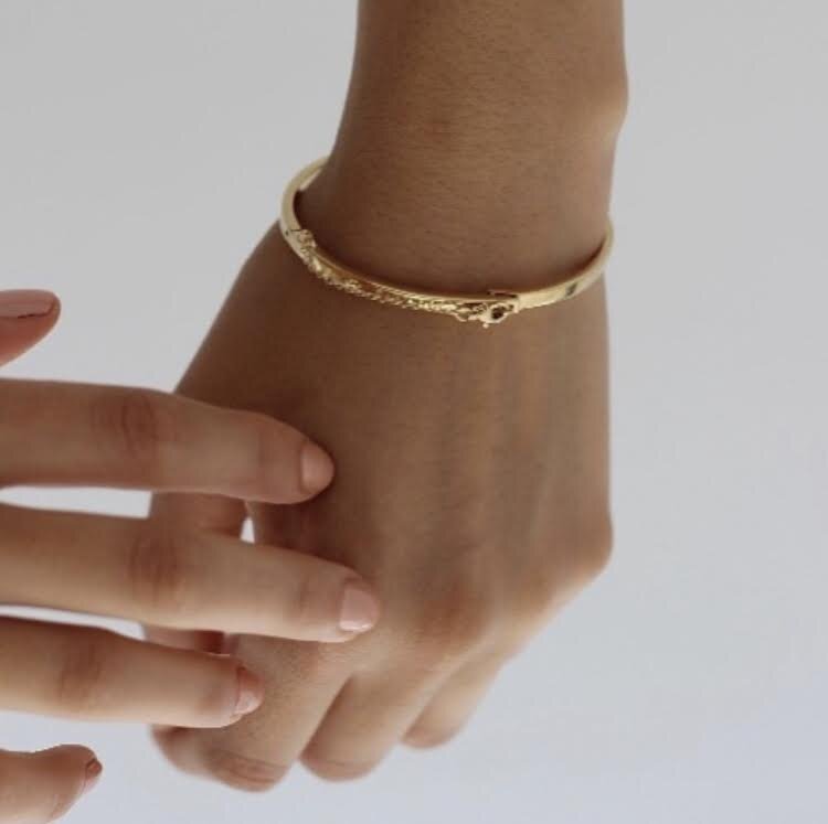 K A T E  CUFF BRACELET